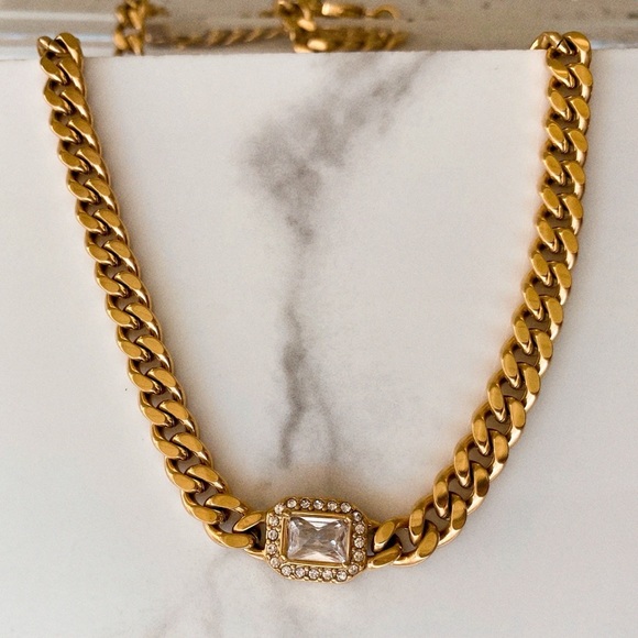 18K Gold Smoke Show Cuban Chain Crystal Necklace Tarnish Free - Picture 2 of 8
